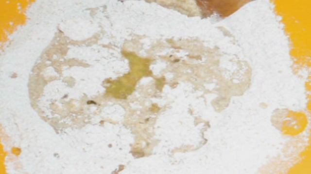 Хлеб из цельнозерновой муки без дрожжей