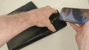 Кожаный чехол для блокировки и смартфонов и всех видов связи с ними. Для совещаний, концертов, ...