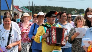 Сюжет День России в Суерке