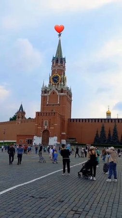 Москва, Кремлёвская площадь