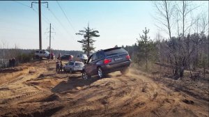 Сражение свирепых кроссоверов! Для чего паркетникам полный привод? BMW X5 в теме. offroad
