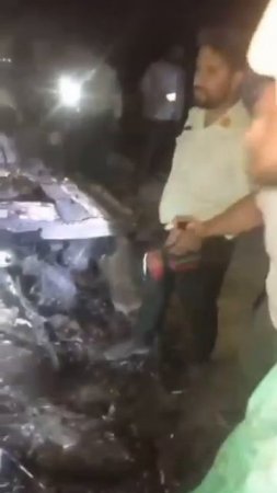 💬Появились кадры, предположительно, со сбитым F-16 ВВС Израиля💬  В иранских СМИ опубликовали кад..