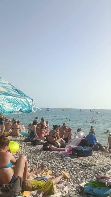 Ольгинка, пляж в июне 2024 г / Сел, можно потом не лечь #наморенамашине #ольгинка #ольгинка24 смотреть онлайн