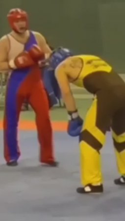 Сават на последней секунде.
#shorts #kickboxing #savate #сават #кикбоксинг