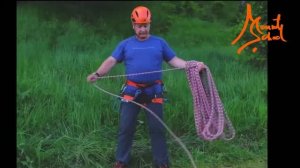 Бухтовка веревки на руке