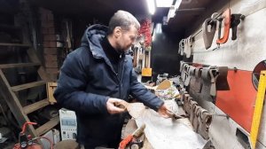 Посылка с топорами из Дзержинска