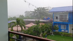 Один дождливый день на Филиппинах и все прелести улиц Лапу-Лапу.