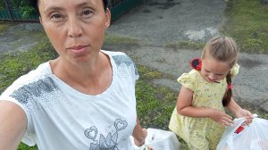 Наши будни.Попали под ливень...Готовимся к школе.