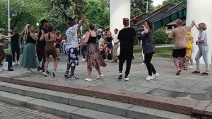 Танцы  в парке Горького 2024