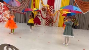 Танец с Зонтиками подготовительная гр. ДОУ 
24 ноября 2024 г.