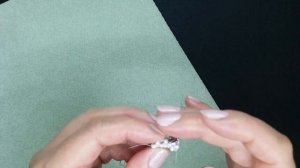 Плетем красивую бусину из бисера