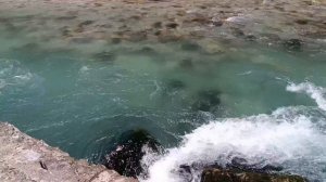 Абхазия. Где-то высоко в горах., оцените как же красиво. , Горная река. Горы. , Отличная экскурсия.