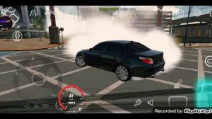 играю в кар паркинг