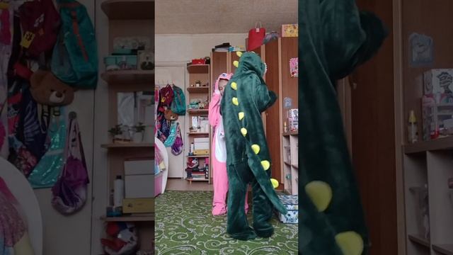 кигуруми танец