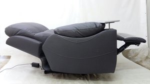 Кресло реклайнер для педикюра Милан в экокоже Cordova Grafit со столиками для маникюра