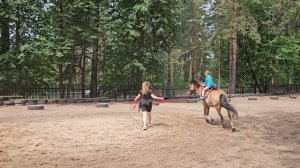 🐎 Настя и Тамерлан!
Незабываемые выходные в конном клубе "Ленок"! 🐎