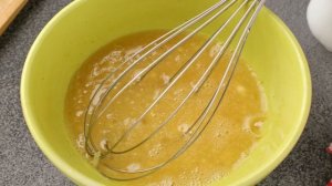 Гренки из черного хлеба с яйцом