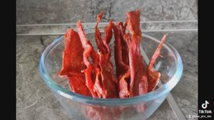 Джерки или мясные чипсы из свинины