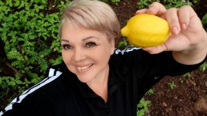 УРА! Я ВЫПОЛЗЛА НА ПРОГУЛКУ!