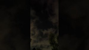 🇮🇷💥🇮🇱Дождь из иранских ракет обрушился на Израиль
Под ударом Хайфа и другие города.