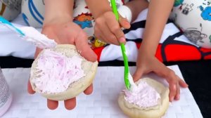 Мистер Макс Провели Целый день у папы в машине Макс и Катя