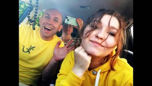 Катя и Папа на модной выставке Фонда Луи Виттон Katy and dad exhibition Foundation Louis Vuitton