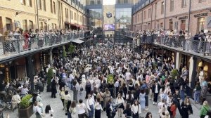 2500 человек поют "Максим - Знаешь ли ты" (Пространство СЕНО х Хор на весь Двор)