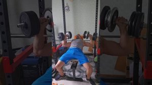 Жим две по 33кг