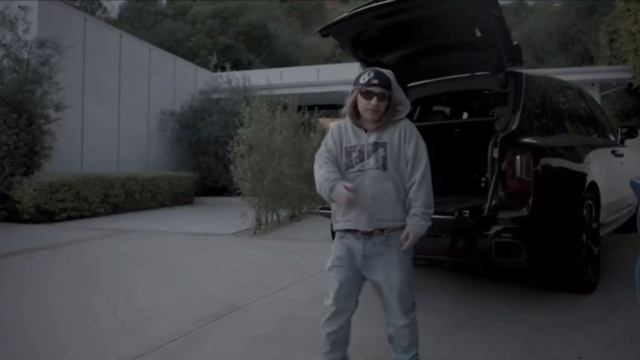 PLOHOYPAREN - НЕ ПОНИМАЮ ИХ [snippet 15.06.2025] смотреть онлайн