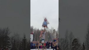 Сжигание чучела на Бакшеевской Масленице 2024