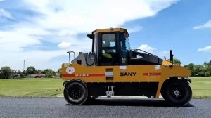 SANY SPR160C-8 в работе пневматический асфальтовый каток