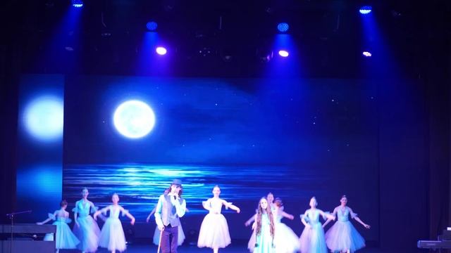 Антон Кушников и Софья Васильченко - "I love you" (Юбилей в кругу друзей, 25) смотреть онлайн