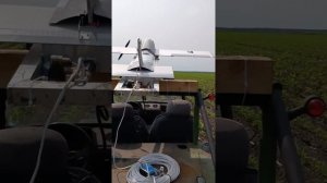 Боевая работа расчета пусковой установки российского дрона-камикадзе "Молния" на шасси автомобиля