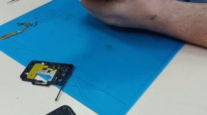 Honor 10 i разборка и замена аккумулятора