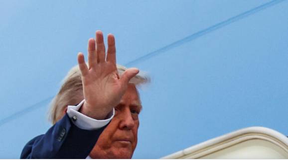 Трамп заявил о подготовке к крупнейшей в истории депортации мигрантов