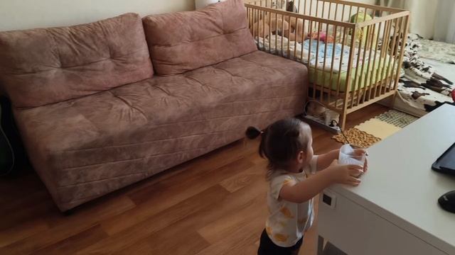 День с ребёнком 2 года. Как совмещаю быт и материнство. Надо менять режим смотреть онлайн