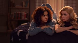 Сериал Джинни и Джорджия – 2 сезон 1 серия / Ginny & Georgia