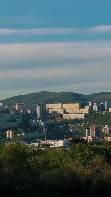Владивосток в золоте: самый атмосферный закат с Монастырской сопки
