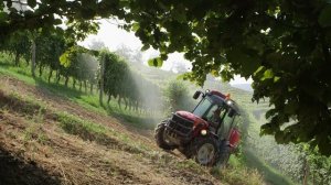 Antonio Carraro - Il Trattore Più Bello del mondo (Самый красивый трактор в мире).