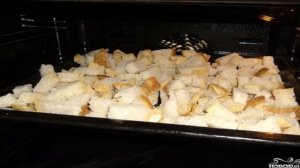 Гренки с чесноком в духовке