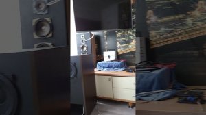 3. двух полосная акустическая система, Обратный рупор,, авторская работа.
