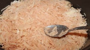 Картофельная запеканка в мультиварке Редмонд