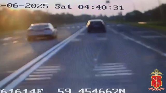 В Ленинградской области полицейские в ходе погони со стрельбой задержали нетрезвого водителя
