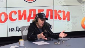 Александр Иванов о купании в проруби, концертах и любимых цилиндрах Лаврова