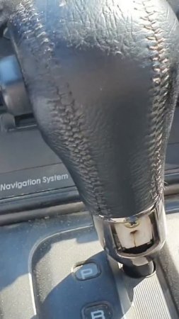 Как снять ручку на автомате.