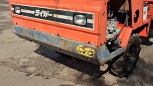 Самоходная тележка 4вд с дизельным двухцилиндровым двигателем.