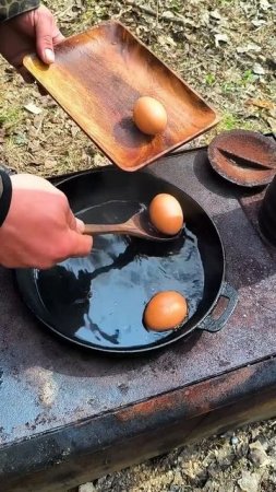 Завтрак ВЫЖИВШЕГО (из Дикого чеснока) - Суровая кухня от Лесных | Простой рецепт