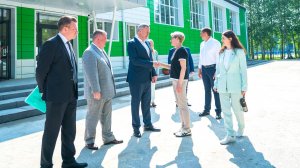 Руслан Кухарук посетил социальные объекты Нижневартовска