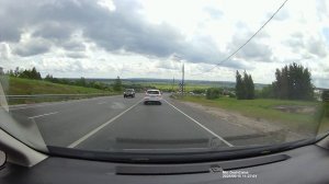 Нижний Новгород, выезд на встречку с пересечением сплошной.