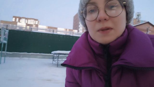 У Миюши что-то с глазикомНовые книжки и развивашки гуляем в мороз смотреть онлайн